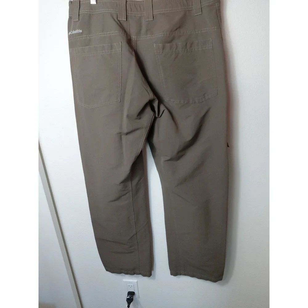 Columbia Titanium Olive Green 6 Pockets  Hiking Pants Men's 36 X 32 Camping